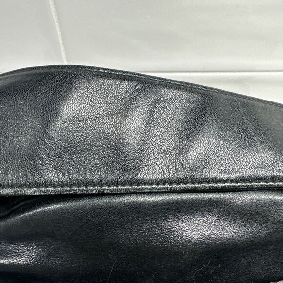 Women's PERLINA New York Black Leather Handbag Purse - Picture 6 of 16